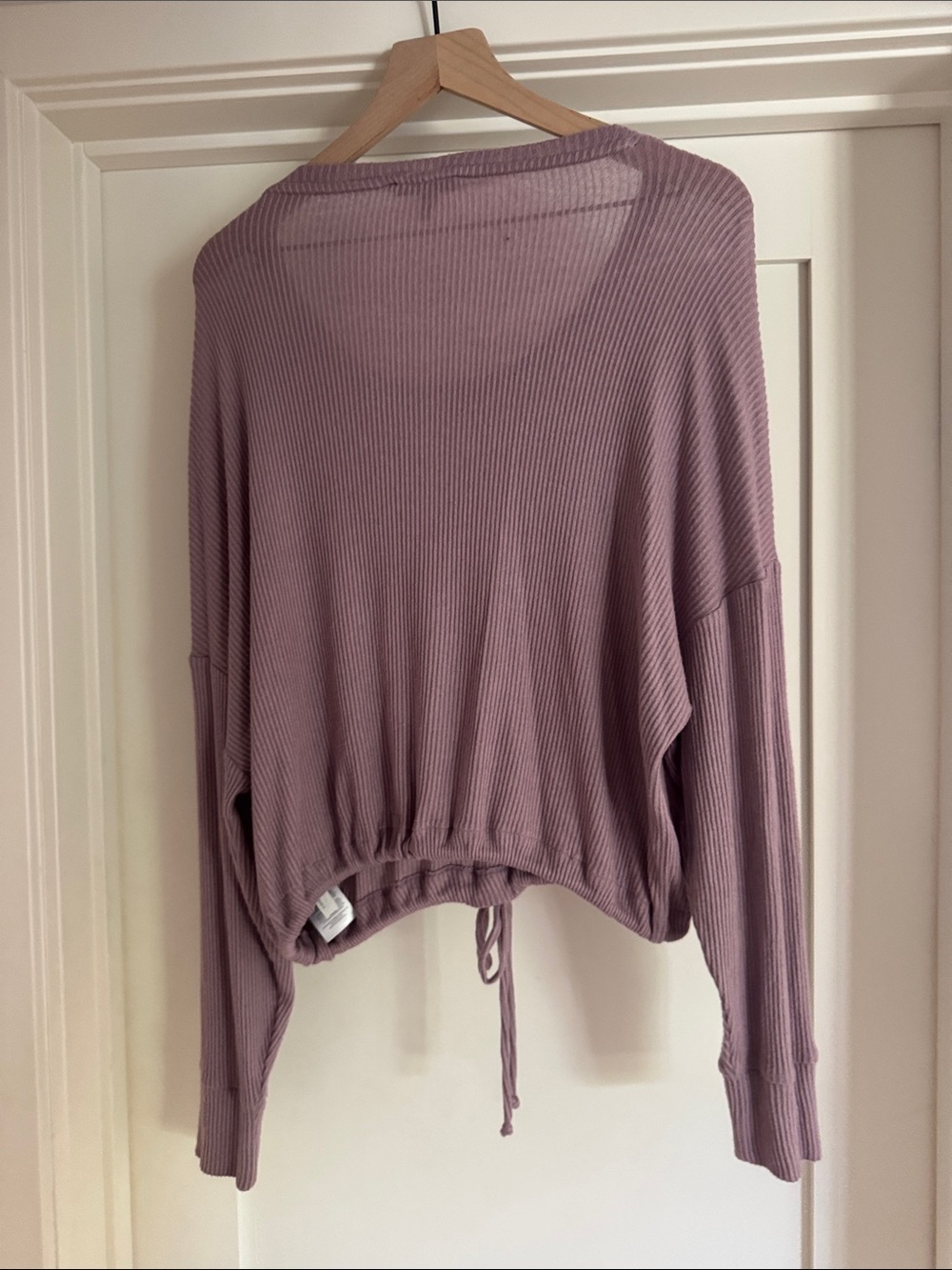 Express Ribbed Drawstring Long-Sleeve Top - Mauve - Picture 2 of 3
